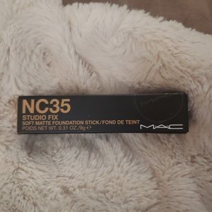 Mac studio fix stick foundation